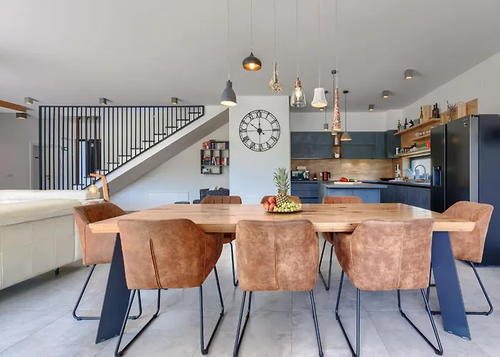 Bianca By Interhome Bužinija